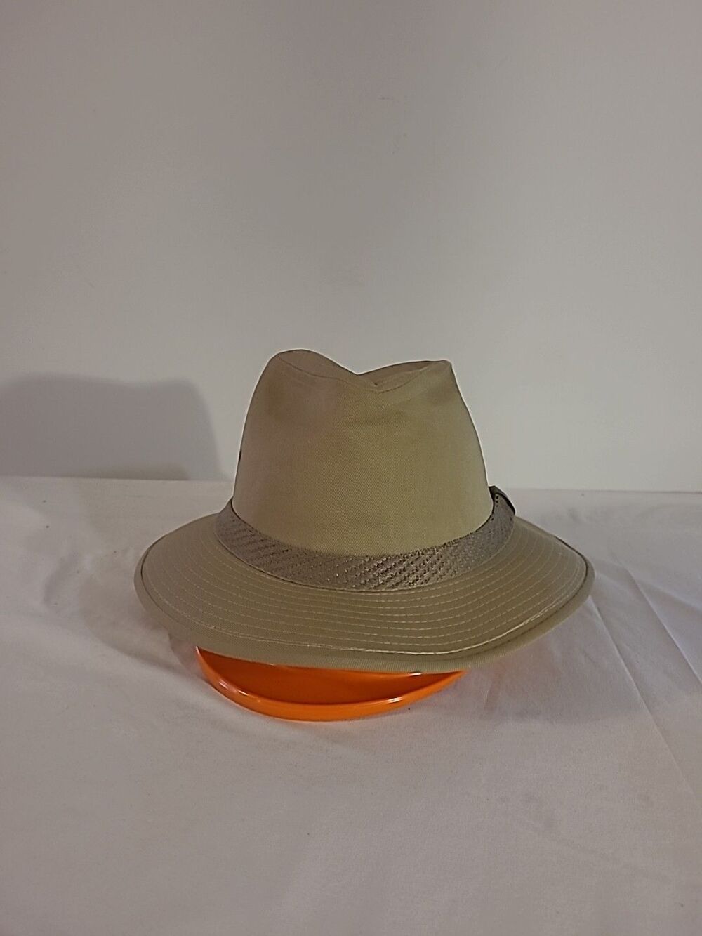 Botany 500 Canvas Safari Hat Mns Size 7 1/4 Adjustable Band